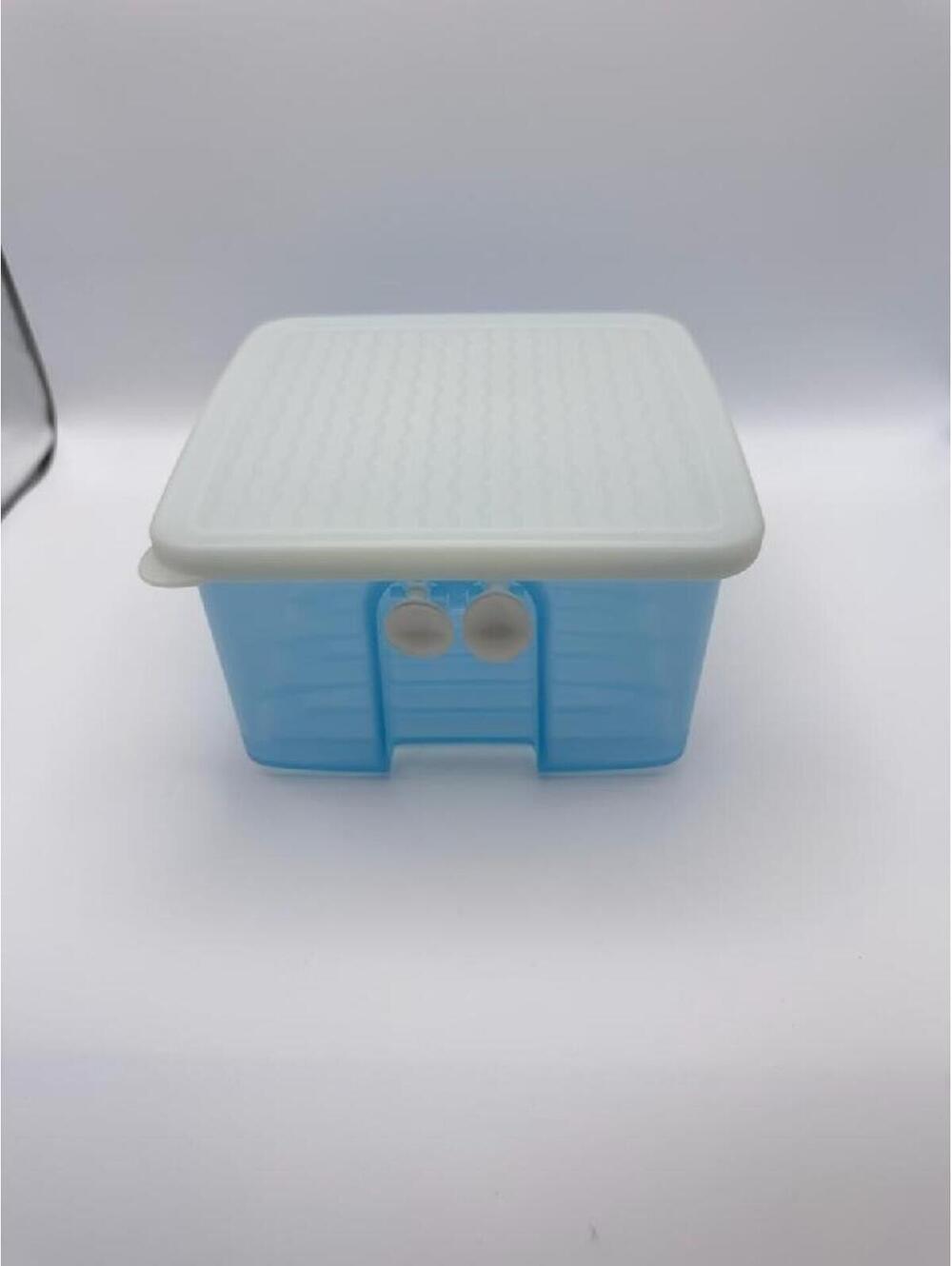 Tupperware Fridge Smart Vented Square Container Blue 3994A-1  w/Lid 3994A-2
